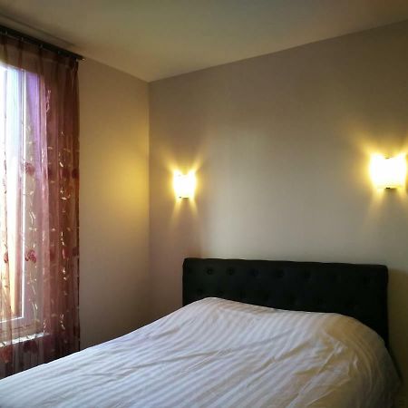 chambre noisy Extérieur photo