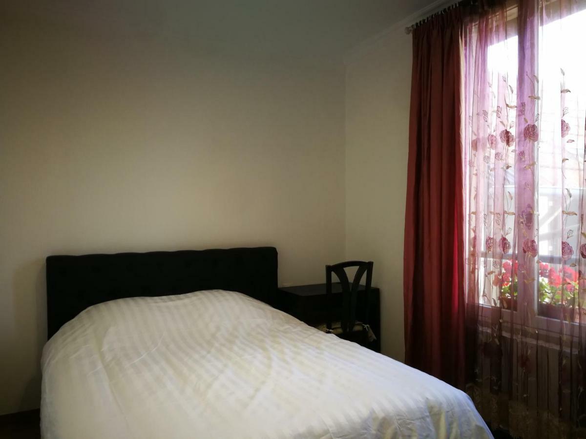 chambre noisy Extérieur photo